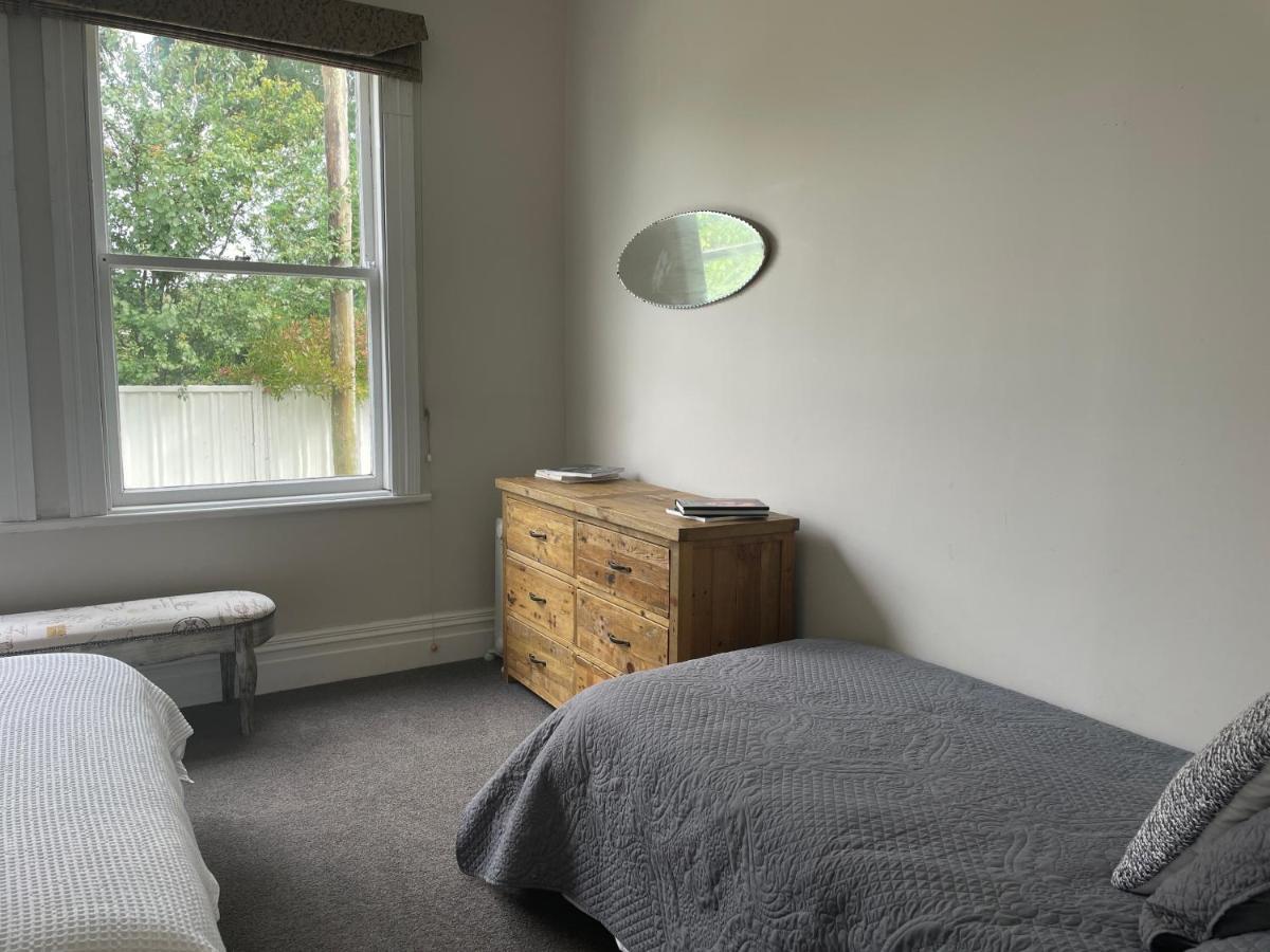 La Rocque Cottage Martinborough Eksteriør bilde